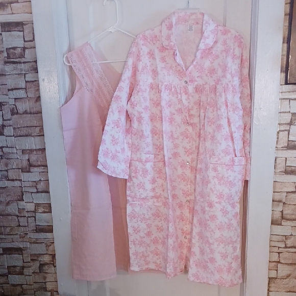 Floral Pink Women's  Flannel Robe Set And Gown Set Xlarge - Picture 1 of 5